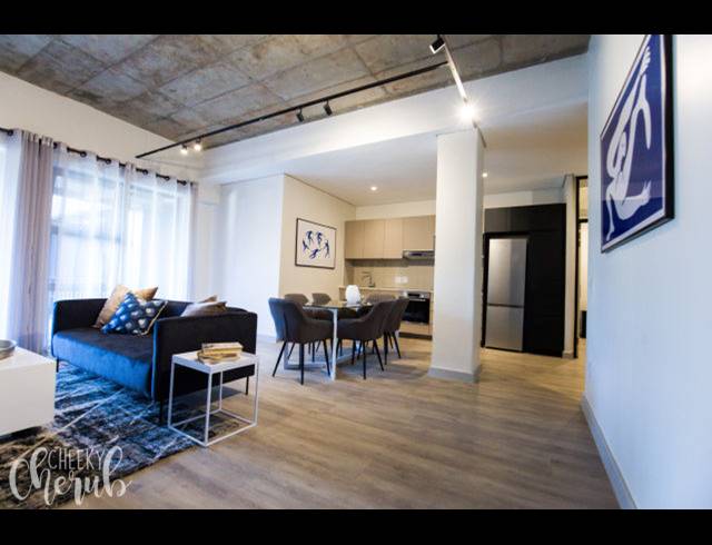 2 BEDROOM APARTMENT FOR SALE IN SANDOWN
